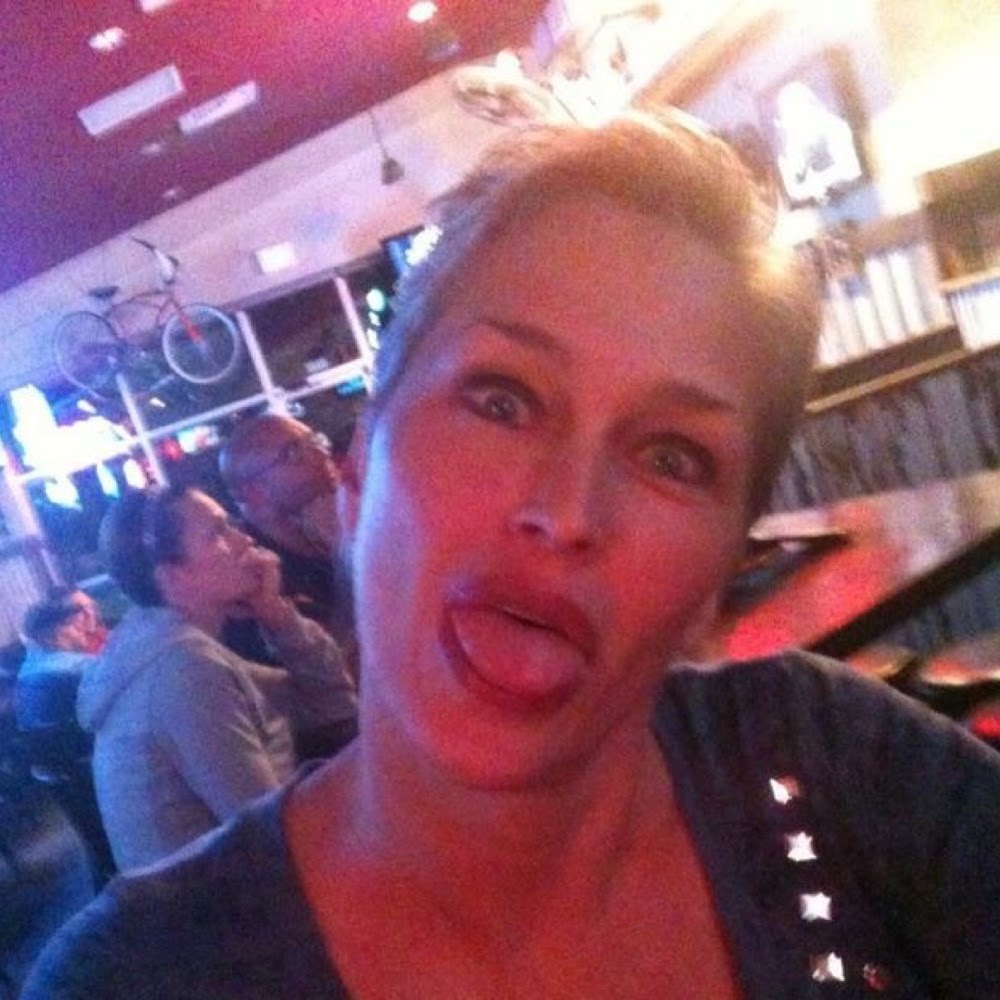 Meet your Posher, Lorelei